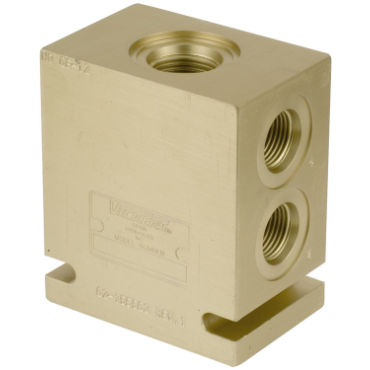 Vickers02-185803